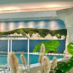 Ruegen-hotel 호텔 사스니츠