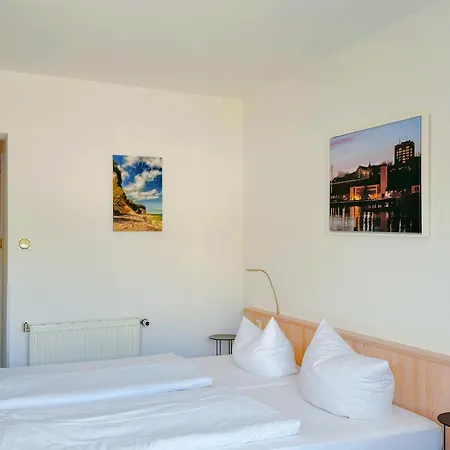 Ruegen-hotel 3*