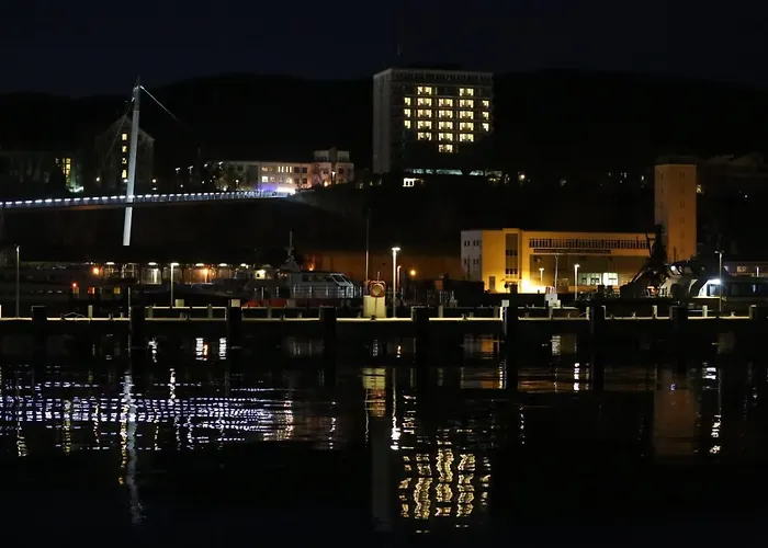 Ruegen-hotel Отель 3*